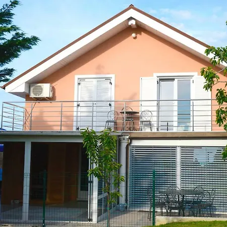 Vila Svarog Izola